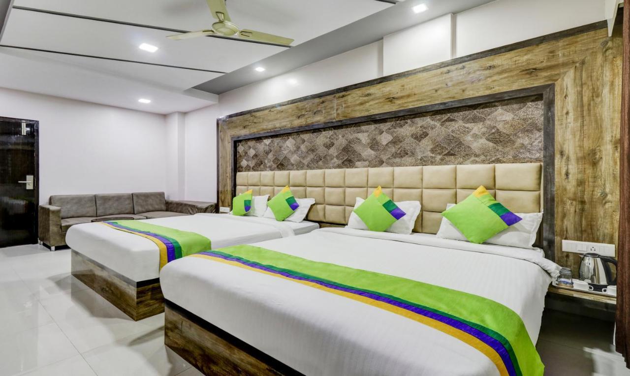 Treebo Sahara Suites 750 M From St Johns Medical College And Hospital Bangalore Eksteriør bilde