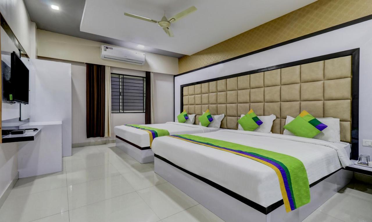 Treebo Sahara Suites 750 M From St Johns Medical College And Hospital Bangalore Eksteriør bilde