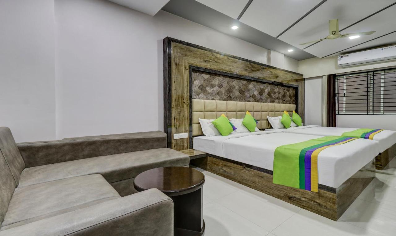 Treebo Sahara Suites 750 M From St Johns Medical College And Hospital Bangalore Eksteriør bilde
